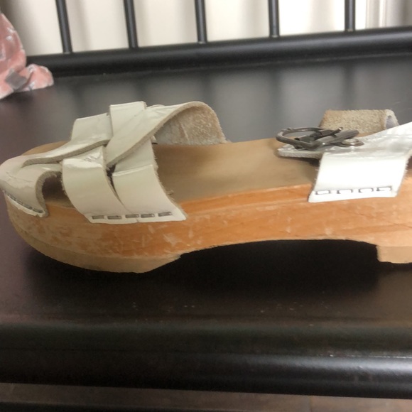 Clogs - Picture 3 of 5